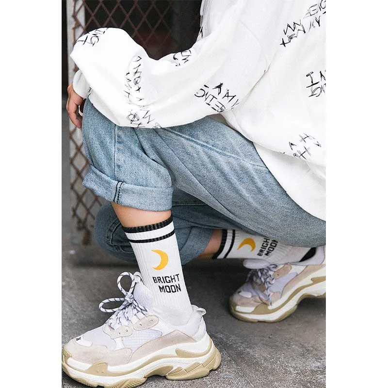 Men Women Harajuku Hip Hop Autumn Elastic Rib Trim Long Crew Socks New Moon Letters Stripes Printed Couples Cotton Tube Hosiery