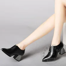 Büro Sexy Frauen Herbst Echtem Leder Schuhe Mit Dicken Sohlen Für Party Casual Neue Plateau Mode Spitz High Heels
