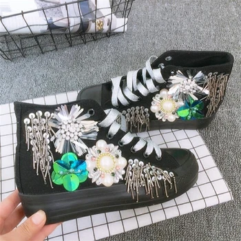 

The new European station tide brand high rhinestone strap canvas shoes sequins flower beaded shoes fashion sneakers