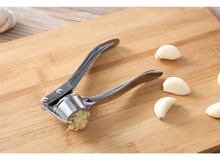 9109495744_1453997025