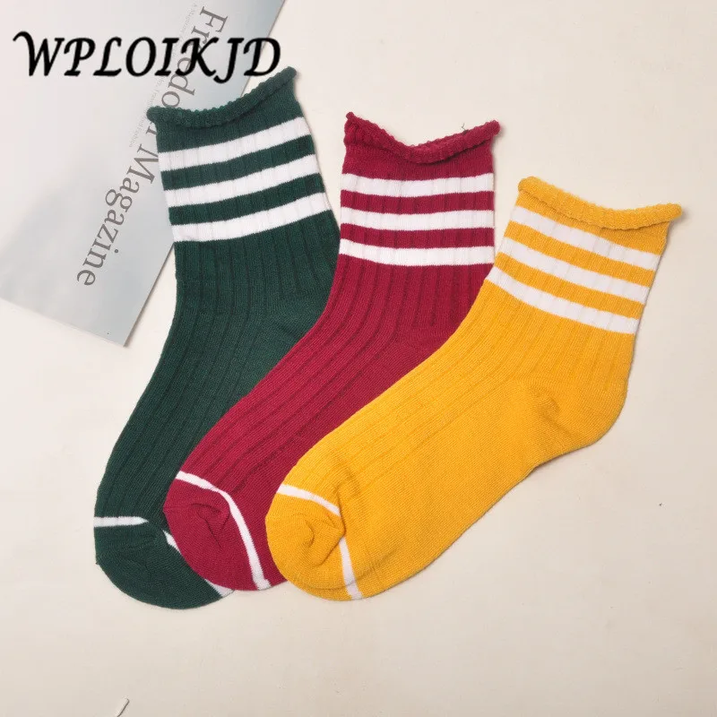 

[WPLOIKJD]Japan Harajuku Edge Candy Color Colllege Style Socks Women Cotton Happy Socks Funny Striped Calcetines Meias