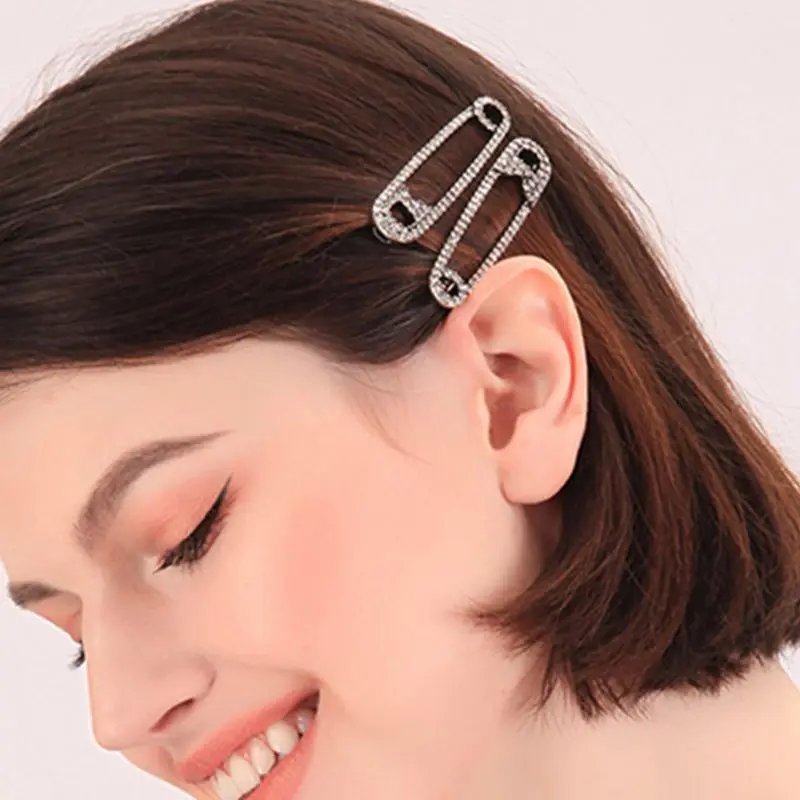 

Korean Metal Paper Clip Shape Frog Bobby Pins Women Girl Glitter Rhinestone Geometric Hairpin Luxury Styling Side Bangs Barrette