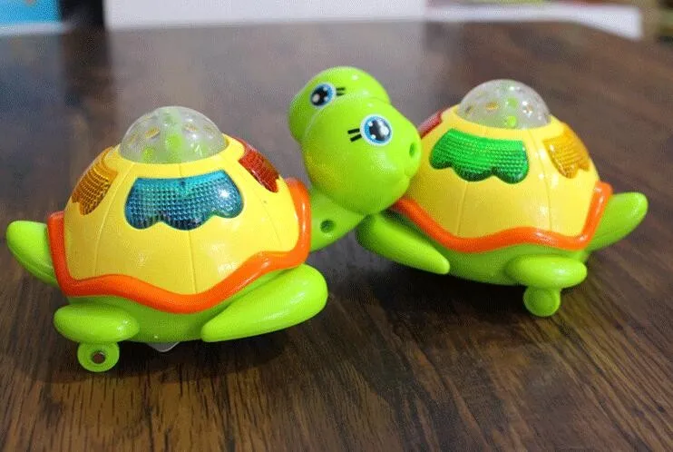 Детская игрушка магазин креативные милые mecanum колеса блестящая вспышка черепаха лучший подарок для детей