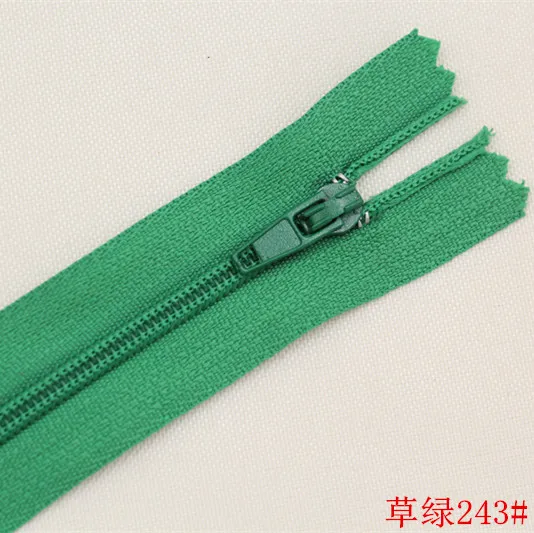 Versatile Nylon Coil Zipper Set for Tailoring & DIY Sewing Projects (5 Pieces)