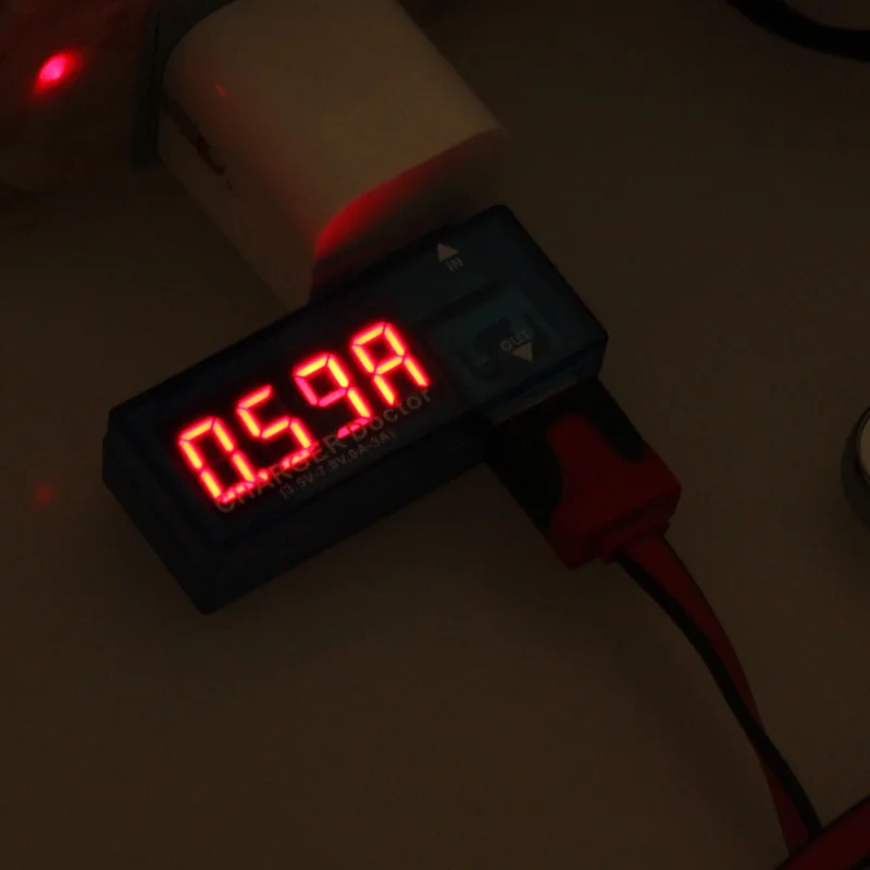 USB Digital Current and Voltage Charger Tester Meters Doctor Amperimetro Power Bank Charger Amp Volt Ammeter Detector Indicator USB Digital Current and Voltage Charger Tester Meters Doctor Amperimetro Power Bank Charger Amp Volt Ammeter Detector Indicator