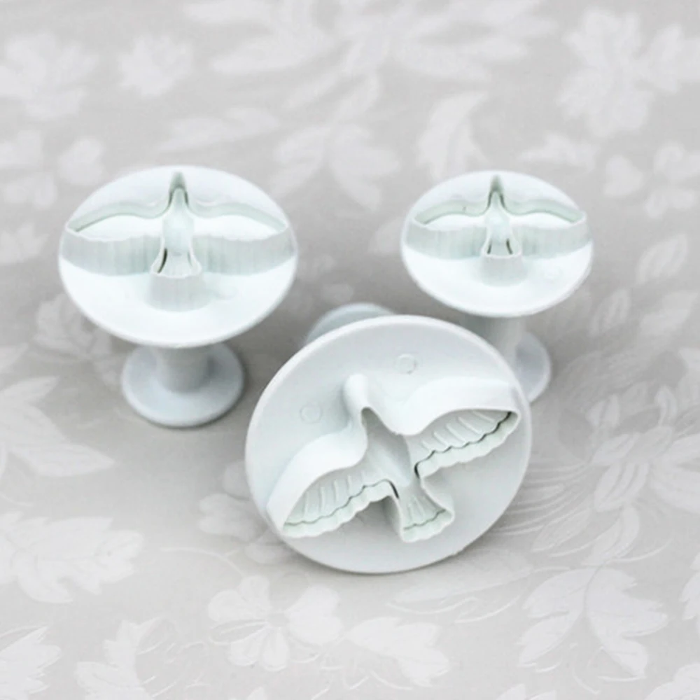 

DIY 3PCS/Set Pigeon Fondant Molds Cutters Dove Bird Of Peace Embosser Sugarcraft Moulds Cake Dessert Decoration Bakeware Tools
