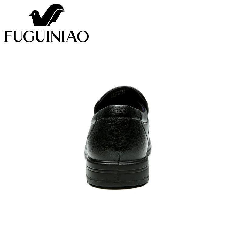 Теплая официальная обувь!! FUGUINIAO/зимняя мужская деловая обувь из натуральной кожи; черные модельные туфли; размер 38-44