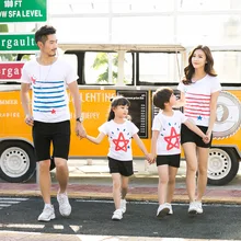 Одинаковые комплекты для семьи Удобные Хлопковые футболки с круглым вырезом и короткими рукавами в полоску с пятиконечной звездой