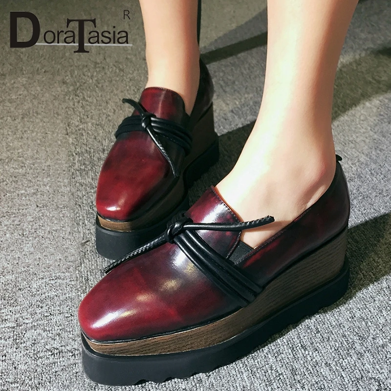 

DoraTasia 2019 New Plus Size 33-42 Genuine Cow Leather Flats Women Flat Platform Comfortable Casual Shoes For Ladies Shoes Woman