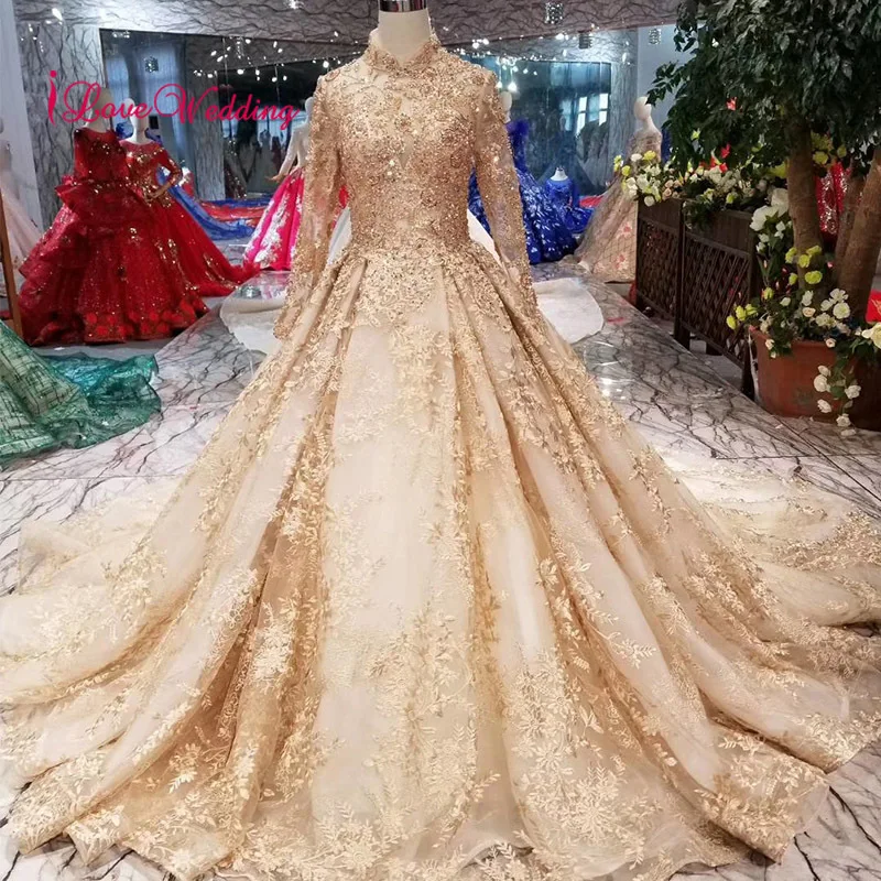 

LS41106 Luxury Muslim Wedding Dress Long Sleeves Custom made Gold Lace Applique Beaded Gorgeous Bride Dress Real Photo