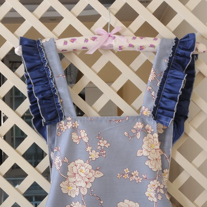 New Cute Bib Apron Cotton cloth Women Apron with Pockets Kitchen restaurant Aprons Kitchen Cooking bbq apron Cloth Home Supplies