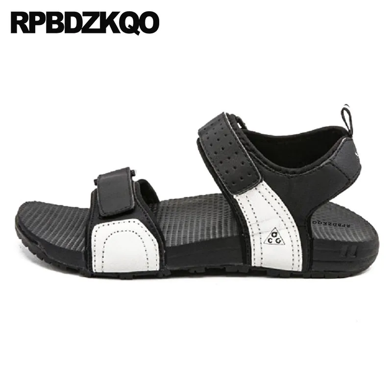 

Black Men Breathable Sport Large Size Designer Shoes Mens Sandals 2018 Summer Outdoor Strap Leather Water Runway Sneakers 45