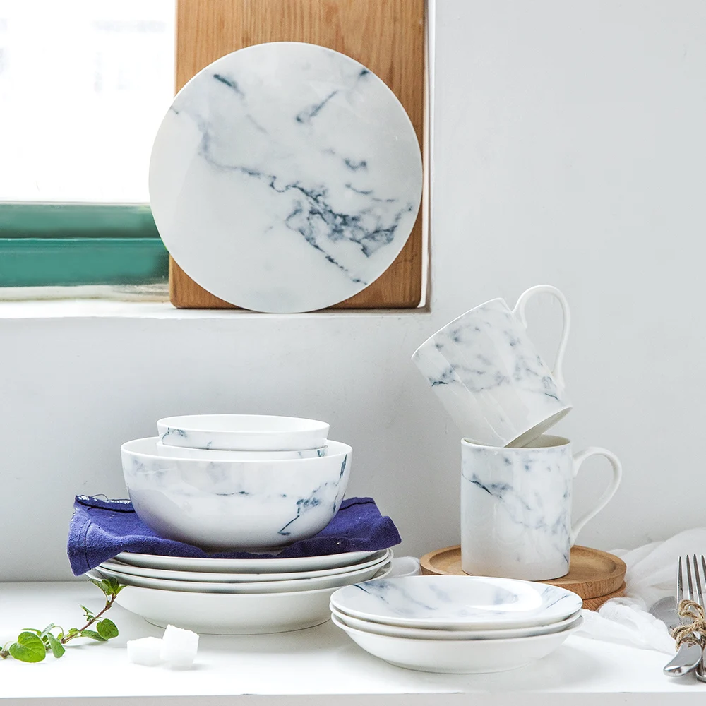 Европейском стиле Керамика миска тарелка комплект Мрамор серии из четырех человек съесть 15 шт. Чаши Миски Детские Посуда костюм высокого класса подарки