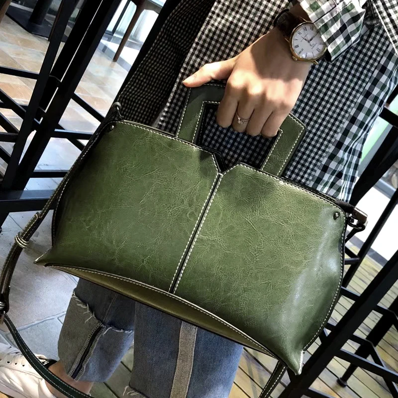 

Female bag 2018 new leather handbag wholesale oil wax cowhide portable worn one shoulder bag