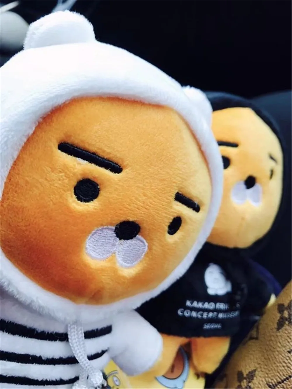 4371337944_678281583