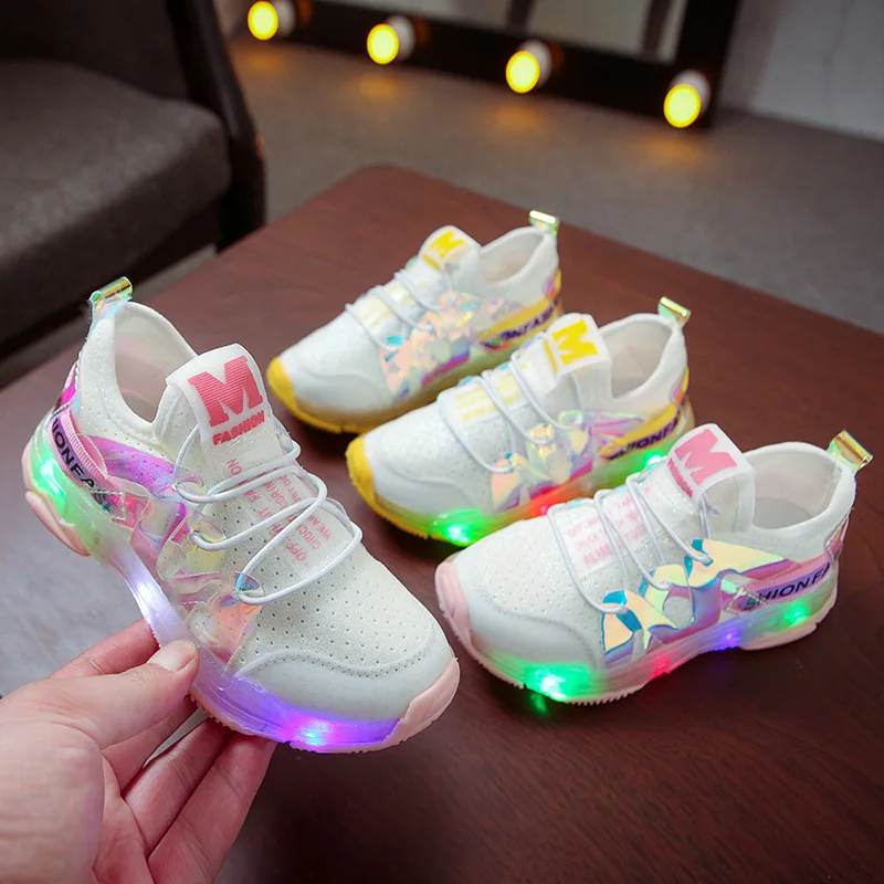 Davidyue светящиеся детские кроссовки для девочек и мальчиков, детские кроссовки с сеткой, повседневный спортивный бег, светящиеся кроссовки