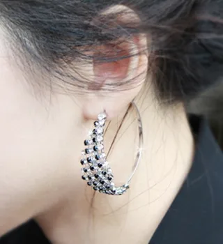 

Fashion earrings necessary funds Amorous nightclub queen earrings Black and white crystal earrings exaggerated big