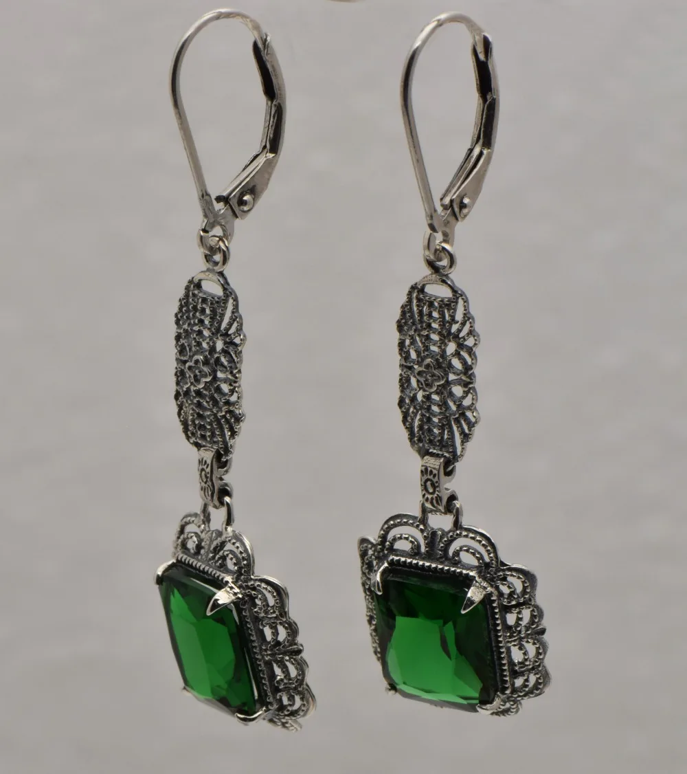 

Unique custom free shipping Retro personality eardrop female model Exquisite fashion 925 sterling silver emerald earrings