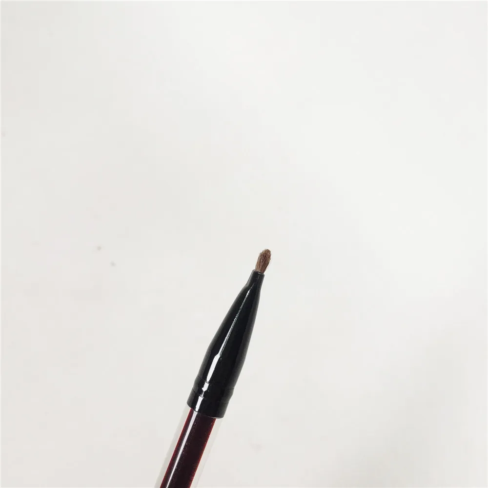 Kevyn Aucoin The Concealer Brush _ 3