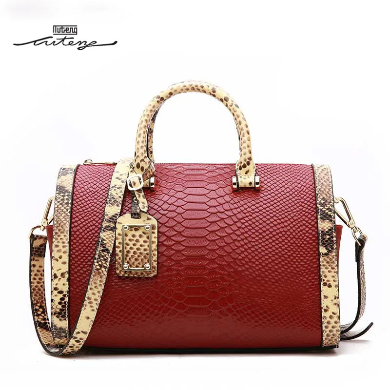 TU-TENG Boston Handbags Women Cylindrical Snake Leather Bag Female Fancy Embossed Shoulder Bag Zipper Handbags sac a main femme