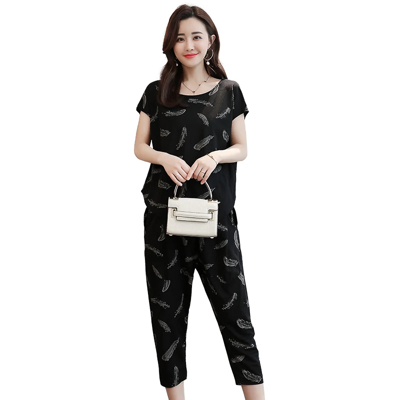 

Women Cotton O-neck short sleeve tops + Mid-calf Pants two piece set Women Summer Casual Female Suit Set Harem pants