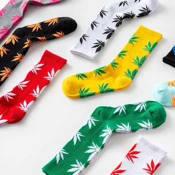

Multicolored Maple Leaf Printing Hip Hop Crew Socks Funny Street Happy Socks Men Harajuku socks