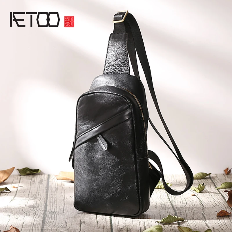 

AETOO Men's leather chest bag casual shoulder oblique strap Baotou layer cowhide men's chest Bag