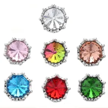 6 шт. модные новые оснастки ювелирные изделия 18 мм смешанные цвета большой кристалл Корона Кнопка подходит амулет сплав ожерелье браслет ювелирные изделия