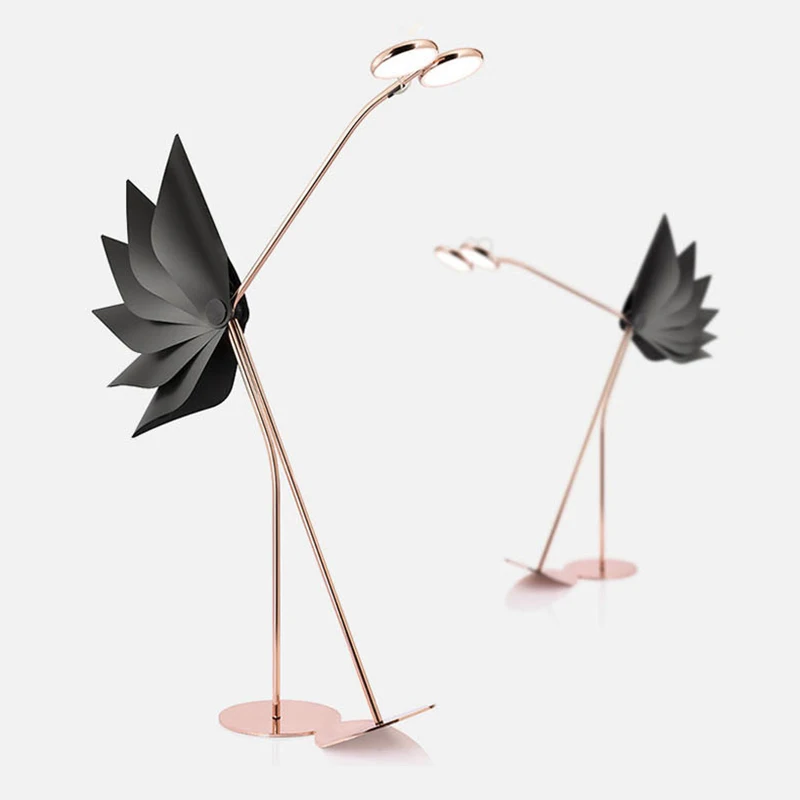 

New Postmodern Floor Lamps Designer Personality Lamp Model Room Rose Gold Net Red Ostrich Living Room LED Floor Lamp 110-240V