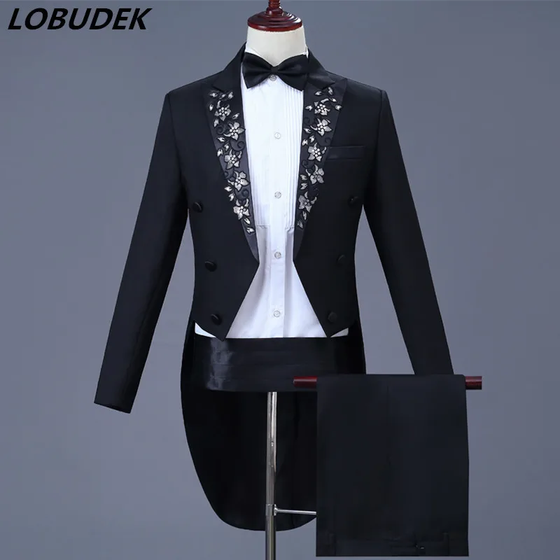 

Men's Swallowtail Stage Costume Black Embroidery Slim Blazers Tailcoat Suit Magician Club Outfit Prom Host Singer Chorus Dress