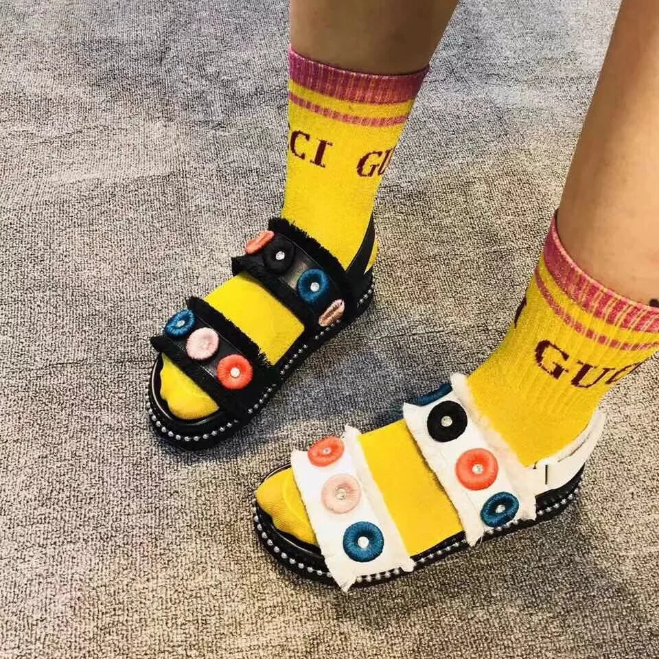 

2018 Hot Woman Casual Flats Platform Hook & Loop Leather Sandals Design Woman Cozy Waterproof Fringe Sandals Woman Flats S