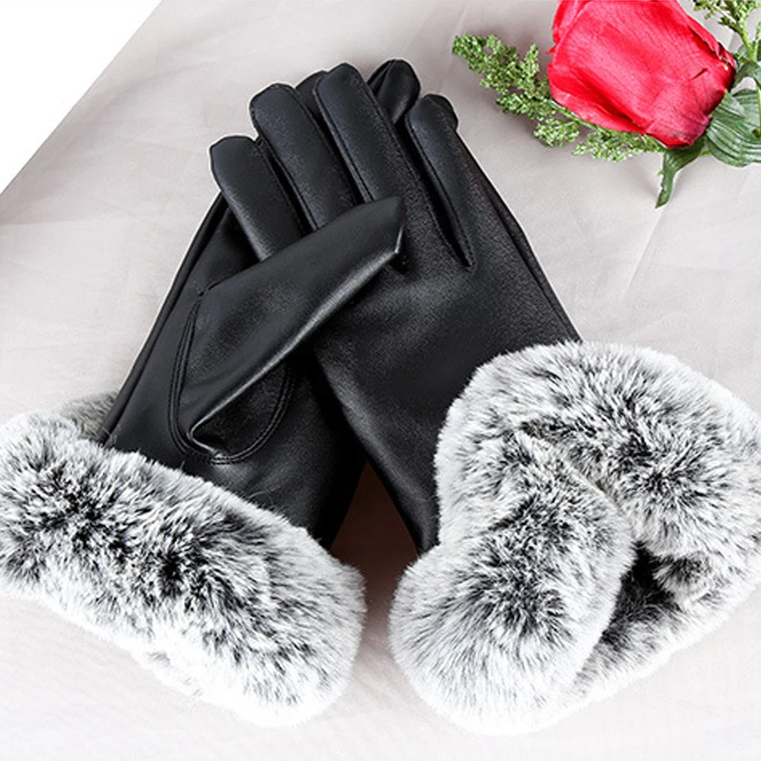 Горячая 1 пара Для женщин зимние теплые варежки Элегантный искусственного меха кролика PU кожаные перчатки для Зимние перчатки бренда