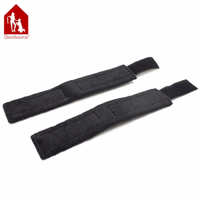 Davidsource Furry Soft Handcuffs Wrist Cuff With Snap-Fit Buckle Binding Kit Bondage Restraints Fetish Wear Sex Toys 6
