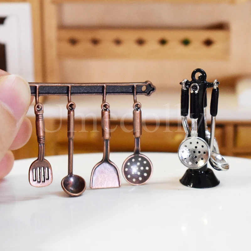 9pcs Bronze Kitchen Utensils Dolls House Miniatures Kitchen Accessory 1.12 Scale 