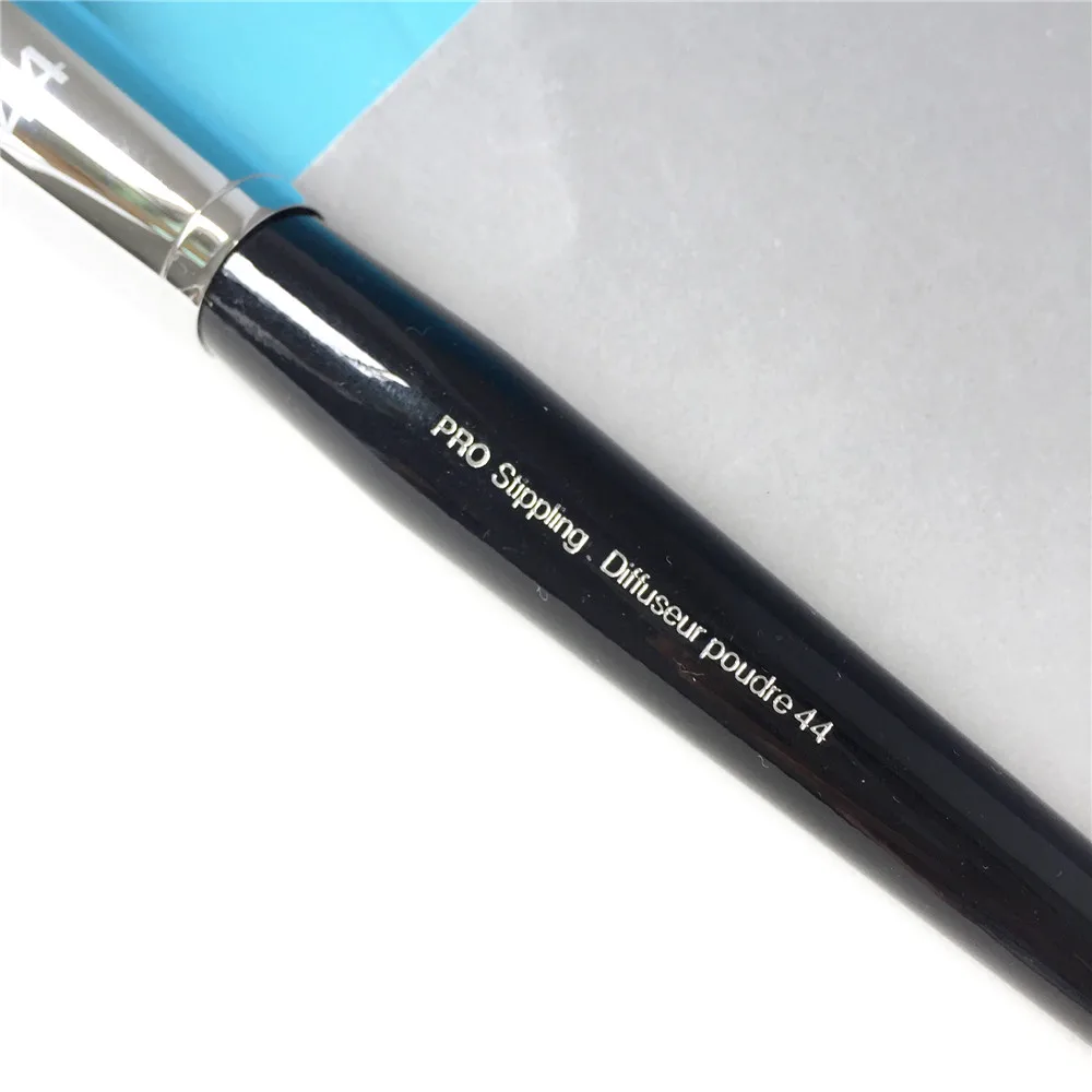 Sephora Pro Stippling Brush 44 _ 5