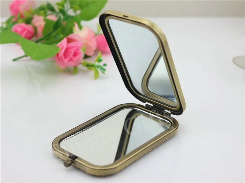 Antique Castle Metal Material Frame Table Stand Cosmetic Mirror for Dresser