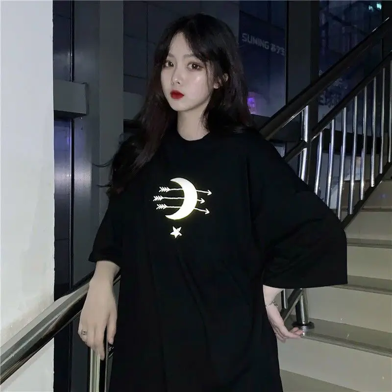 

19ss Hot! Reflective Moon Print harajuku shirt new women fashion Oversize Girlfriend t shirt short-sleeved shirts Plus Big size