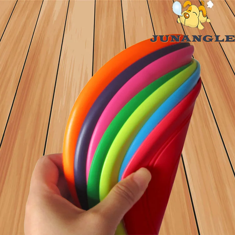 لينة UFO الكلب تحلق أقراص لعبة المطاط متوسط صغير الكلاب التدريب سيليكون لعبة الحيوانات الأليفة اكسسوارات بيتبول الفرنسية بلدغ الحيوانات الأل... لينة UFO الكلب تحلق أقراص لعبة المطاط متوسط صغير الكلاب التدريب سيليكون لعبة الحيوانات الأليفة اكسسوارات بيتبول الفرنسية بلدغ الحيوانات الأل...