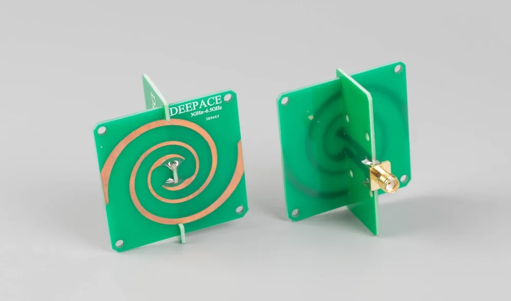 

1PC Deepace UWB-3 3GHz-6.5GHz low dispersion circular polarization UWB UWB positioning antenna