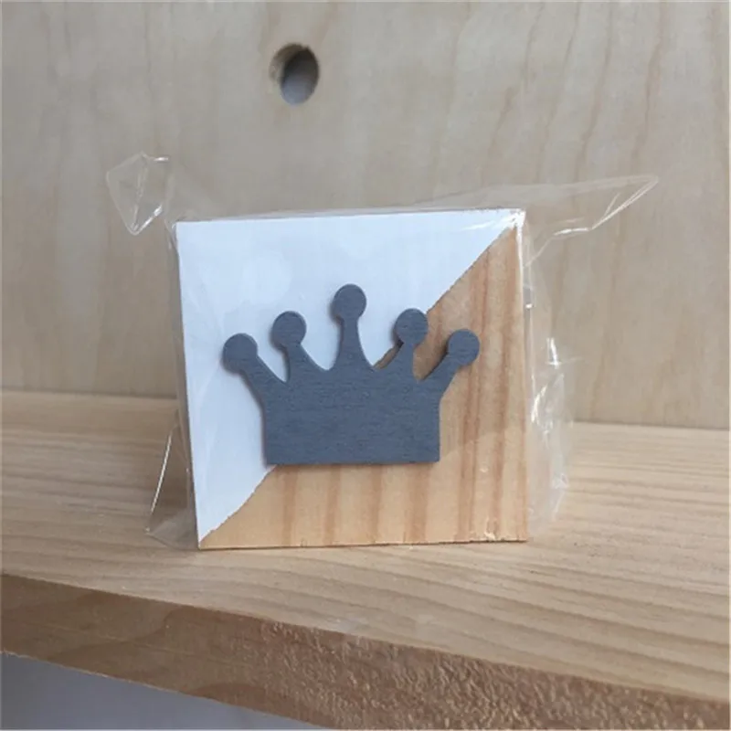 6cm-Nordic-Original-Wooden-Swan-Crown-Hear-Blocks-Decoration-for-Baby-Room-Photography-Props-Wedding-Christmas.jpg_640x640 (4)