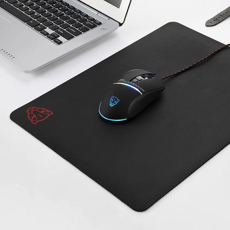 

New Hot Gaming Mouse Pad Silicone Mat Home Office Mousepad Precise tracking for Computer Games PC Q99