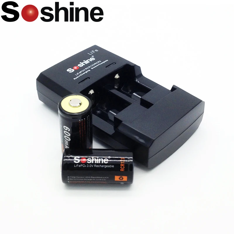 

2pcs Soshine 16340 RCR123 LiFePO4 battery 3V 600mAh Rechargeable protected batteries with Soshine CR2 CR123 LiFe 3.0v charger