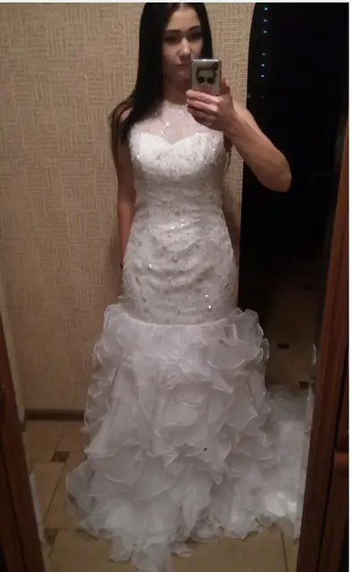 2016 curvo forma encantadora sirena de encaje blanco con cuentas