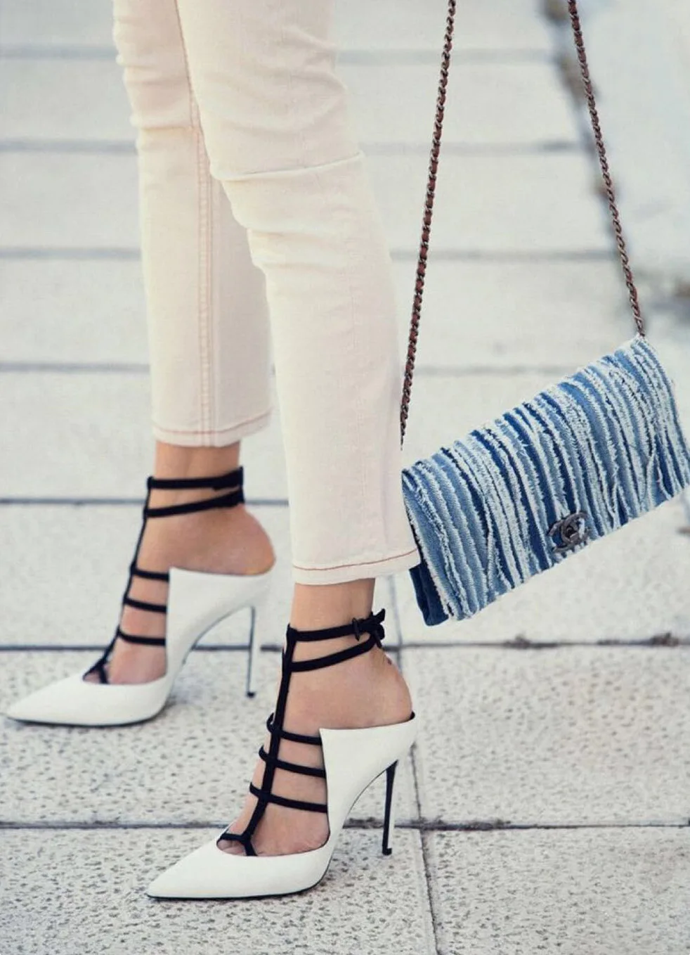 

Fine Color High-heeled Shoes High Sandals