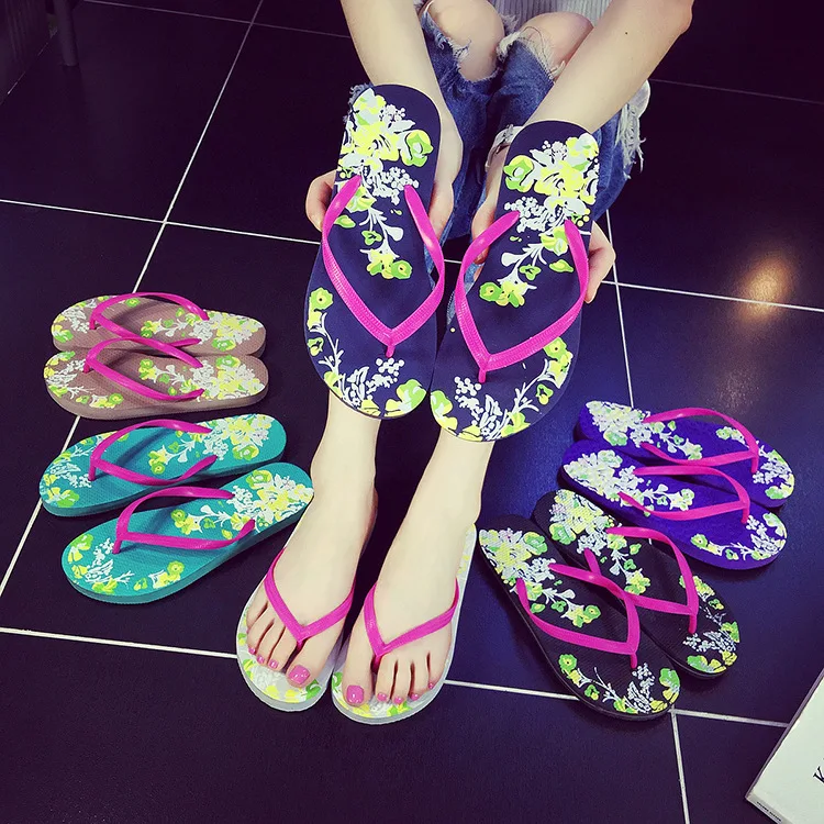 

Women Slippers Summer Fashion Casual Flower Sandals Beach Flip-flops Women's Light Flip-flops Random Color 1 pairs