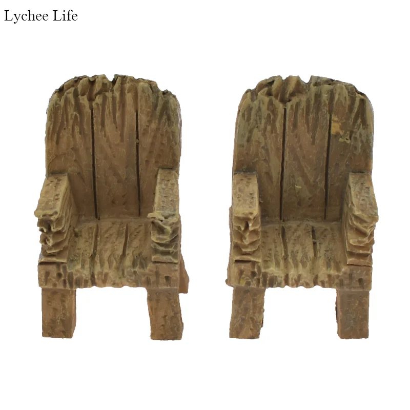 2pcs Mini Simulated Wood Chair Ornament Resin Craft Micro Landscape Home Decor 2pcs Mini Simulated Wood Chair Ornament Resin Craft Micro Landscape Home Decor