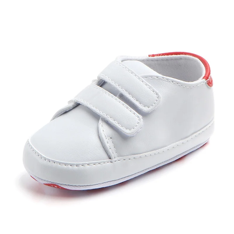 Детские спортивные кроссовки с мягкой подошвой из искусственной кожи, детские белые ботиночки, Классические повседневные кроссовки для новорожденных мальчиков и девочек