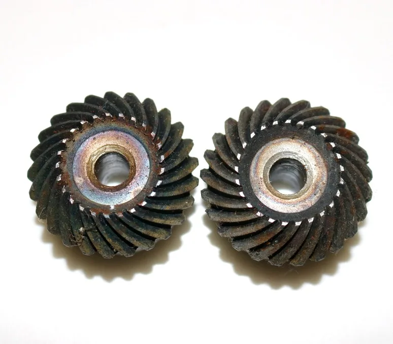 

2Pieces/Lot . 1.5M-25T/25T Precision Spiral Bevel Gear Helical Gear-Diameter:39.5mm Hole D:10mm