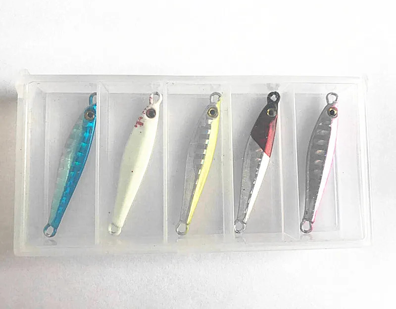 

Fishing Lure 1 Box 5pcs 5g 4cm Metal Iron Hard Bait Sequins Jigging Spoon Lures Artificial Fake Bait hard bait tackle pesca
