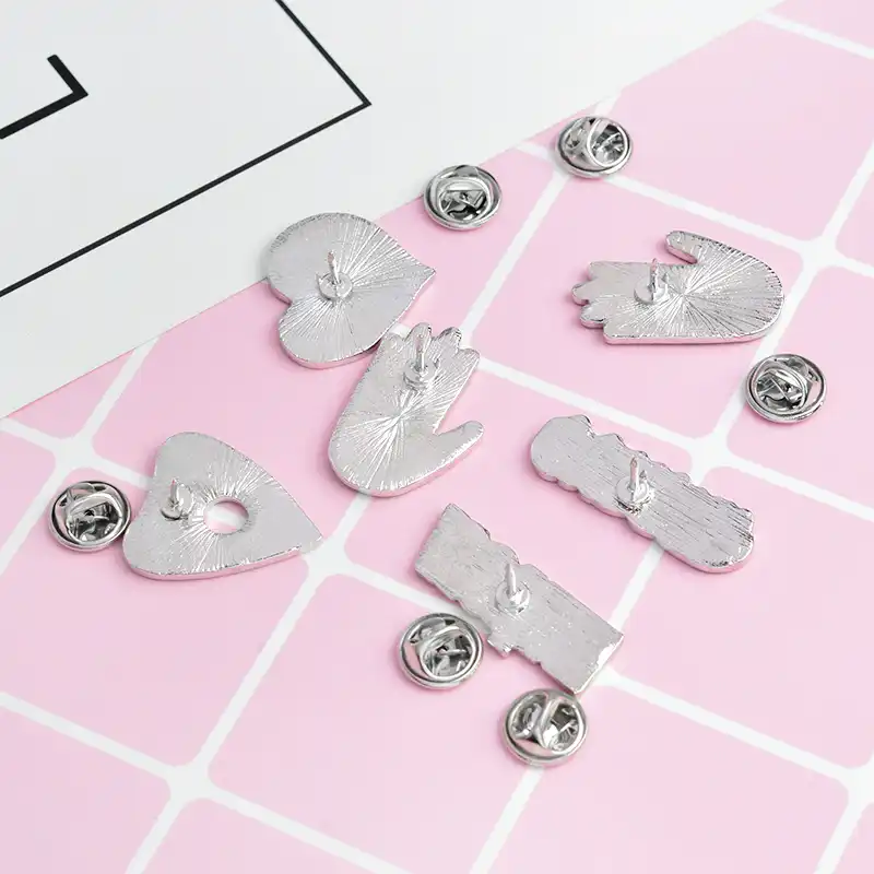 1PC Enamel Pin Buckle CURSED WITCH Palm Hand OUIJA Heart Brooch Jacket Collar Q